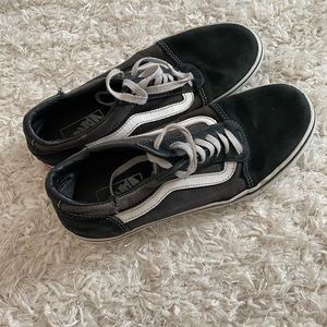 black & white vans
